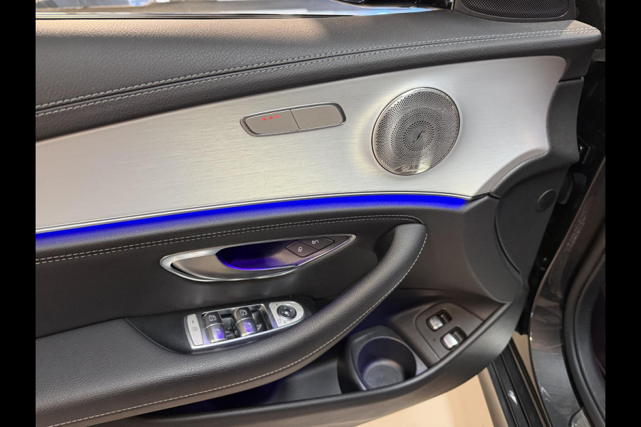 Mercedes-Benz E-Klasse Estate 300 e AMG Line 18"/Trekhaak/Panoramadak/Burmester/Dodehoek/360 camera/Elektrische klep/Apple Carplay & Android Auto