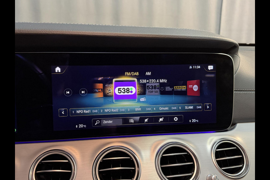 Mercedes-Benz E-Klasse Estate 300 e AMG Line 18"/Trekhaak/Panoramadak/Burmester/Dodehoek/360 camera/Elektrische klep/Apple Carplay & Android Auto