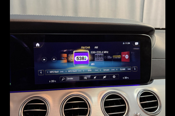Mercedes-Benz E-Klasse Estate 300 e AMG Line 18"/Trekhaak/Panoramadak/Burmester/Dodehoek/360 camera/Elektrische klep/Apple Carplay & Android Auto