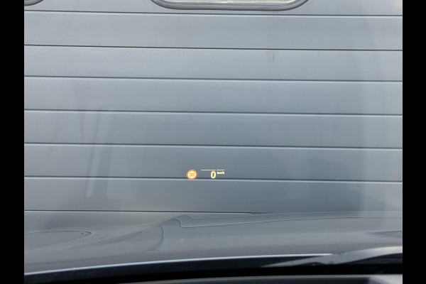 BMW 3-serie 320i xDrive High Executive Edition | Navigatie | Head-Up Display | DAB | Privacy Glass | Lederen Bekleding |