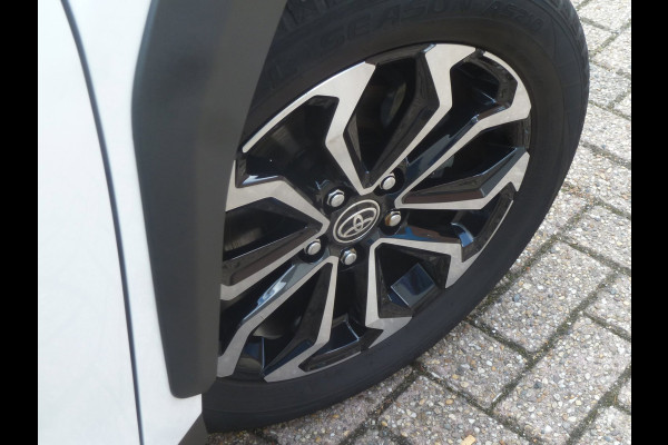 Toyota Yaris Cross 1.5 Hybrid 130 Launch Edition|LED|Keyless-Entry/Go|Blindspot|Stoel/Stuurverwarming|Adaptive-Cruise