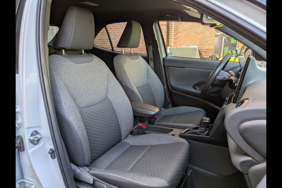 Toyota Yaris Cross 1.5 Hybrid 130 Launch Edition|LED|Keyless-Entry/Go|Blindspot|Stoel/Stuurverwarming|Adaptive-Cruise