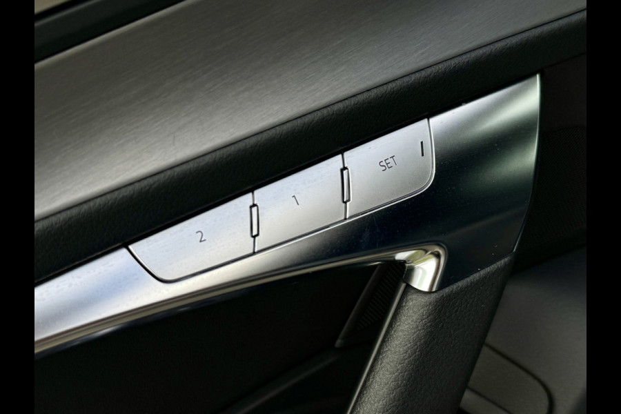 Audi A6 Avant 55 TFSI e Competition | Matrix | S-line | Elektrische stoelen | Camera | Carplay | ACC | 20 inch | Keyless | 1e eig.