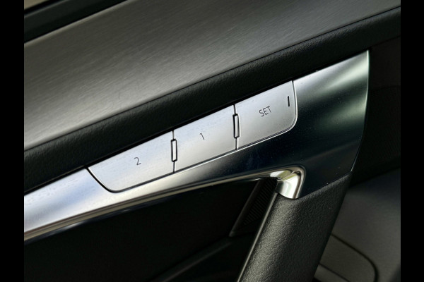 Audi A6 Avant 55 TFSI e Competition | Matrix | S-line | Elektrische stoelen | Camera | Carplay | ACC | 20 inch | Keyless | 1e eig.