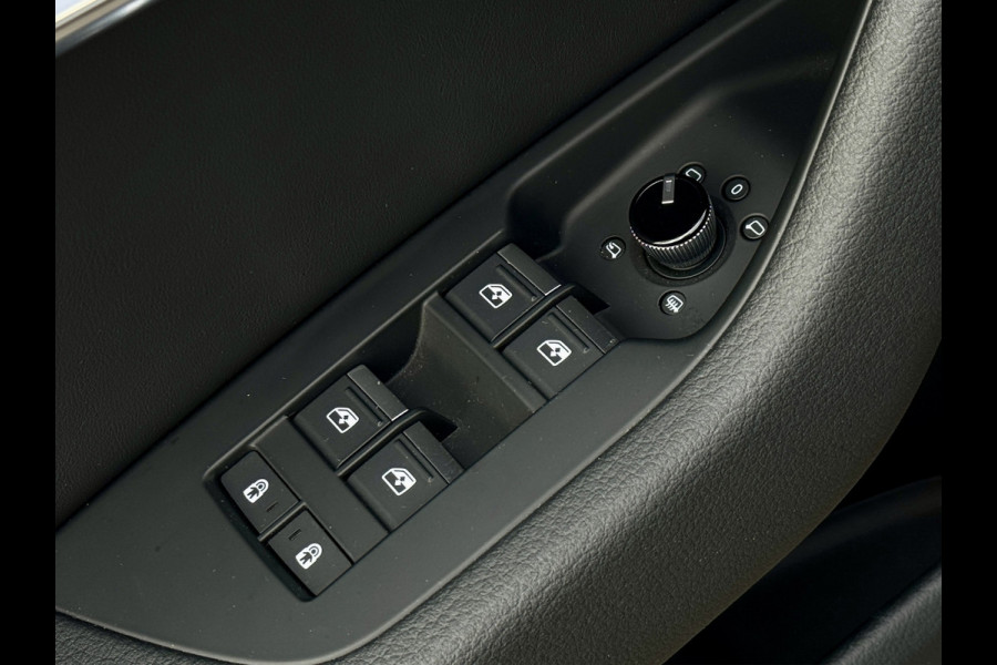 Audi A6 Avant 55 TFSI e Competition | Matrix | S-line | Elektrische stoelen | Camera | Carplay | ACC | 20 inch | Keyless | 1e eig.