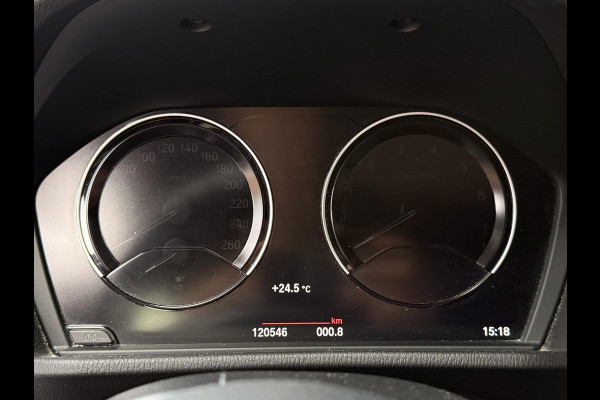 BMW X1 xDrive25i X LINE | PANORAMA | NAVIGATIE PLUS | STOELVERWARMING | CAMERA | HEAD UP |