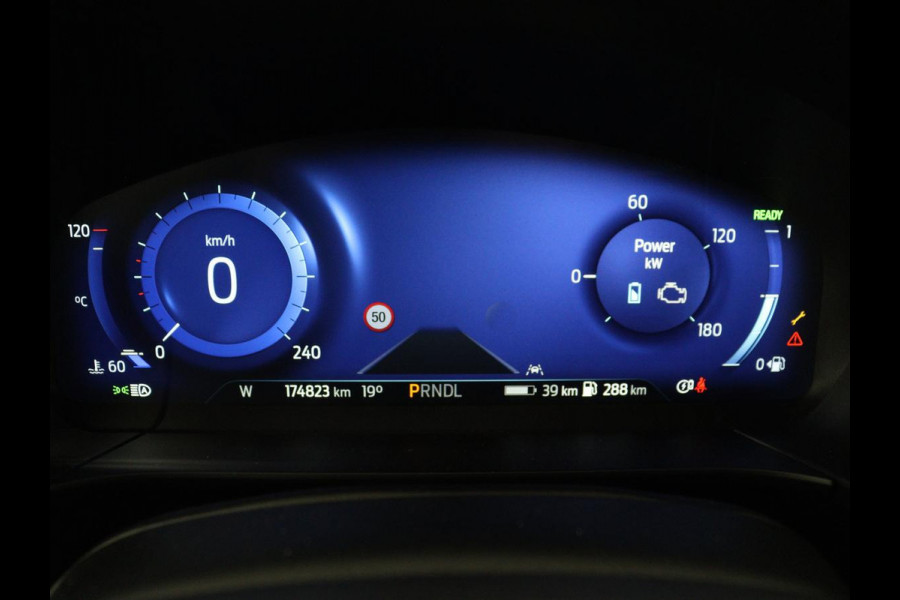 Ford Kuga 2.5 PHEV ST-Line | SOH 87,2% | Stuur/stoel verwarming | Adaptive cruise | Head-up | Full LED | Achterbank verwarming | Virtueel dashboard | Navigatie | Bluetooth | Keyless