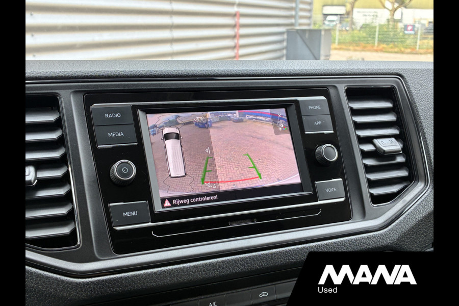 Volkswagen Crafter 30 2.0 TDI L3H2 Cruise Camera Carplay Trekhaak Voorruitverwarming