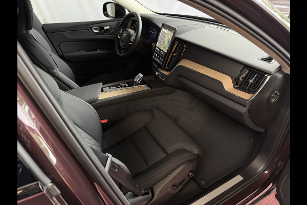 Volvo XC60 2.0 T8 455PK AWD PLUS DARK NIEUWE AUTO HARMAN KARDON 360.CAM STOEL/STUUR VERW LEER