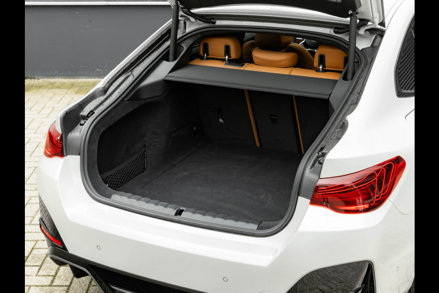 BMW i4 xDrive40 M-Sport Pro - Dak - Memoryzetel - ACC - Harman Kardon - Head-up
