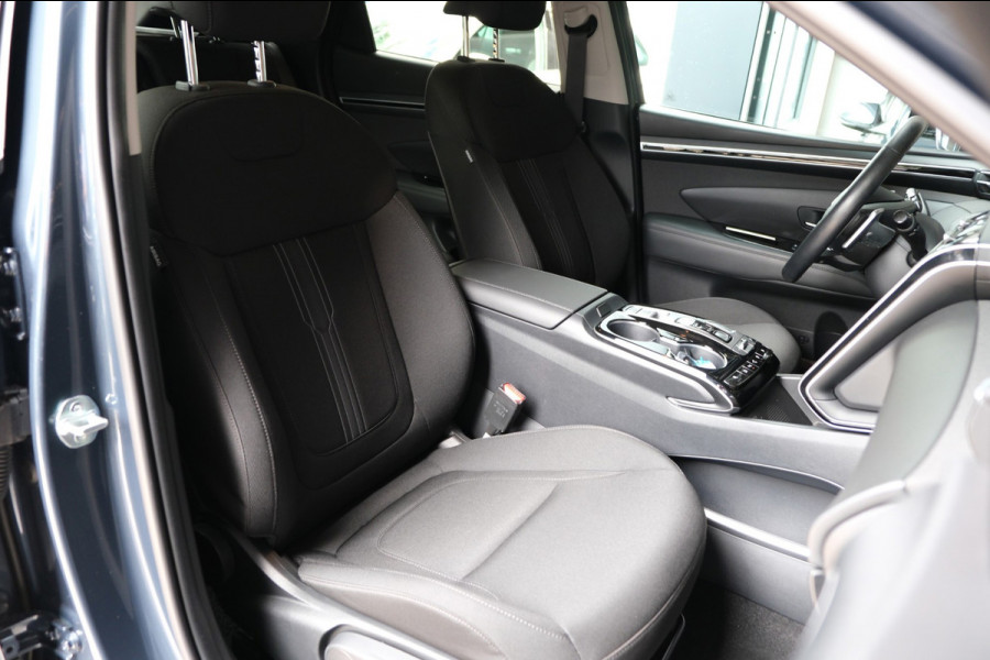 Hyundai Tucson 1.6 T-GDI MHEV **Als Nieuw 23.493km** All-Season Michelin |Navi/Camera| DEALER Onderhouden