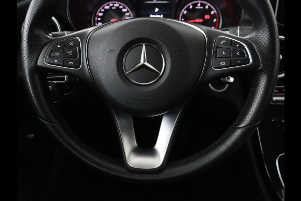 Mercedes-Benz C-Klasse Estate 180 Business Solution | Half leder | Stoelverwarming | Navigatie | Bluetooth | Camera | Park assist | Cruise control | Climate control | Elektrische achterklep | Trekhaak