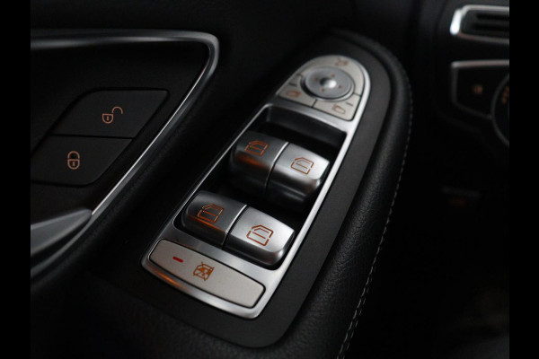 Mercedes-Benz C-Klasse Estate 180 Business Solution | Half leder | Stoelverwarming | Navigatie | Bluetooth | Camera | Park assist | Cruise control | Climate control | Elektrische achterklep | Trekhaak