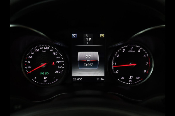 Mercedes-Benz C-Klasse Estate 180 Business Solution | Half leder | Stoelverwarming | Navigatie | Bluetooth | Camera | Park assist | Cruise control | Climate control | Elektrische achterklep | Trekhaak