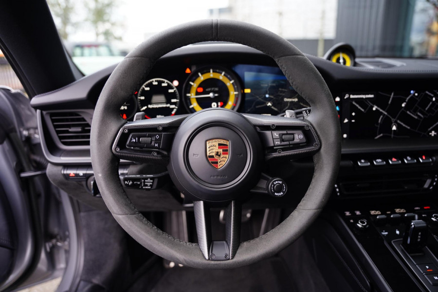 Porsche 911 992 3.0 Carrera 4 GTS Lifting Bose Sport Chrono Schuifkanteldak