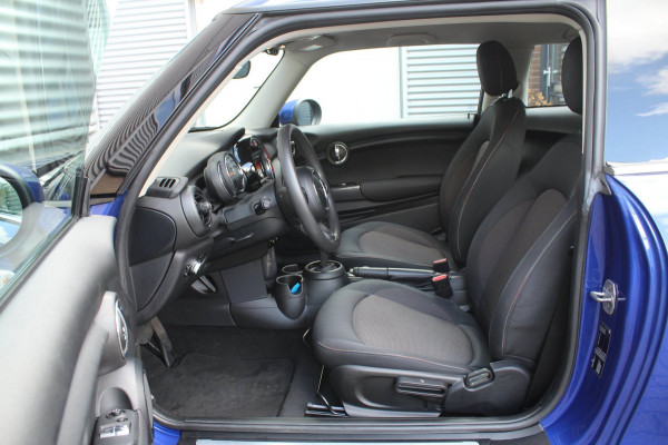 MINI One 1.5 102pk Salt AUTOMAAT NL-Auto NAP