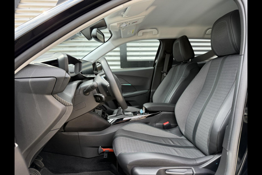 Peugeot 2008 1.2 PureTech Blue Lease Allure 1e Eigenaar|Navi|Camera|i-Cockpit|Clima|Cruise|Keyless|Carplay|N.A.P|APK tot 10-2027