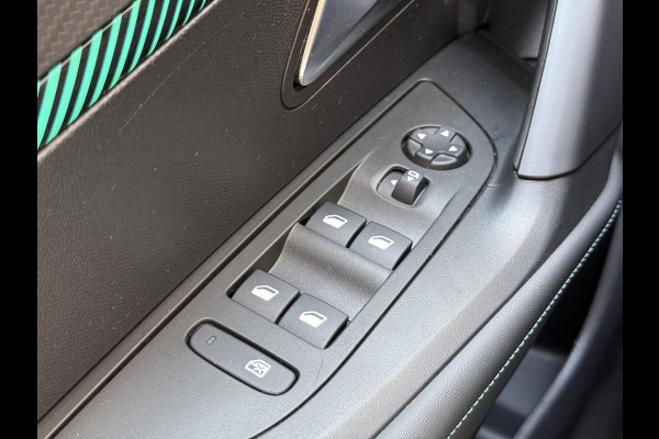 Peugeot 2008 1.2 PureTech Blue Lease Allure 1e Eigenaar|Navi|Camera|i-Cockpit|Clima|Cruise|Keyless|Carplay|N.A.P|APK tot 10-2027