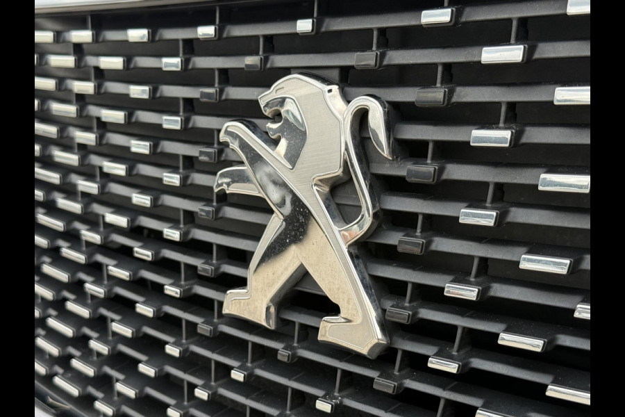 Peugeot 2008 1.2 PureTech Blue Lease Allure 1e Eigenaar|Navi|Camera|i-Cockpit|Clima|Cruise|Keyless|Carplay|N.A.P|APK tot 10-2027