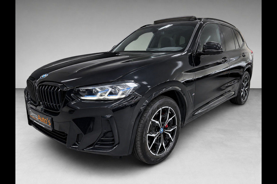 BMW X3 XDrive30e M-SPORT PANO/LEDER/H-UP/360CAM/M-STOELEN/SFEERVERL/CARPLAY///