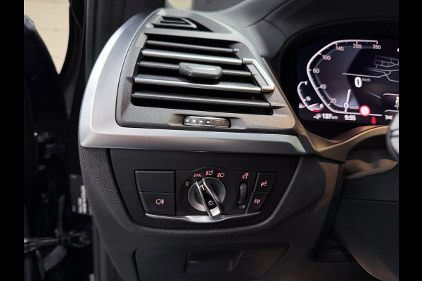 BMW X3 XDrive30e M-SPORT PANO/LEDER/H-UP/360CAM/M-STOELEN/SFEERVERL/CARPLAY///