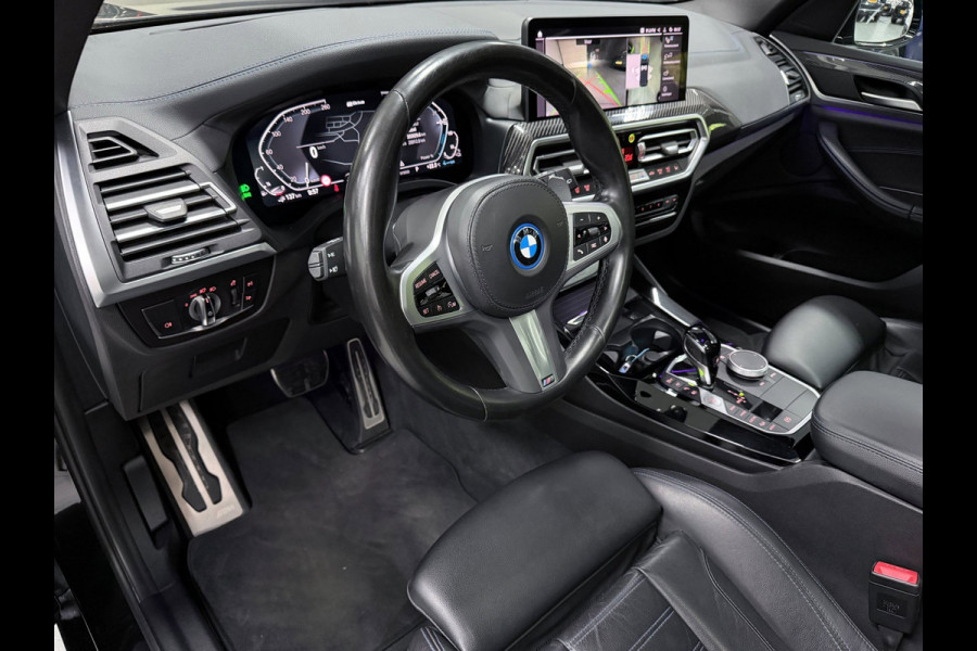 BMW X3 XDrive30e M-SPORT PANO/LEDER/H-UP/360CAM/M-STOELEN/SFEERVERL/CARPLAY///