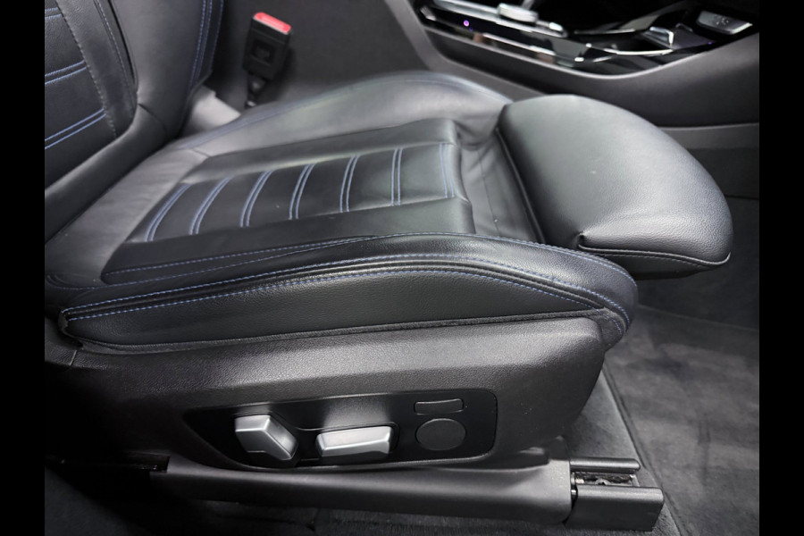 BMW X3 XDrive30e M-SPORT PANO/LEDER/H-UP/360CAM/M-STOELEN/SFEERVERL/CARPLAY///