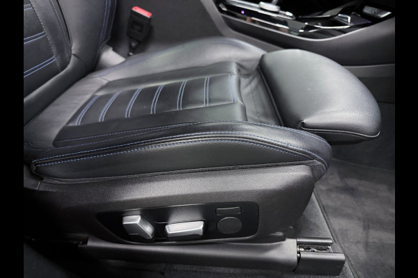 BMW X3 XDrive30e M-SPORT PANO/LEDER/H-UP/360CAM/M-STOELEN/SFEERVERL/CARPLAY///