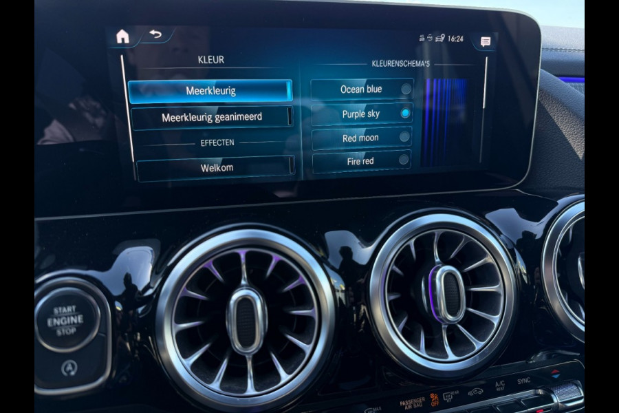 Mercedes-Benz GLA GLA 200 Leer/Trekhaak/20 inch/Mobiliteitsgarantie tot 4-2027 Premium-pakket/Parkeerpakket/new model