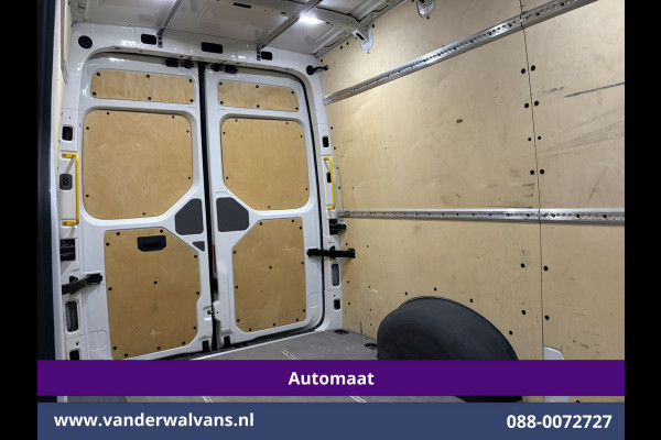 Volkswagen Crafter 2.0 TDI 141pk Automaat L3H3 L2H2 Euro6 Airco | Camera | Navigatie | Apple Carplay Android Auto, Parkeersensoren, Bijrijdersbank