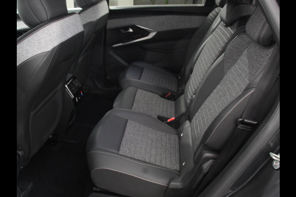 Peugeot 5008 1.2 Hybrid 145pk Automaat Allure 7p Navigatie Apple Carplay Android Auto Camera Climate control Dab Led Keyless start Lichtmetalen Velgen Parkeer sensoren
