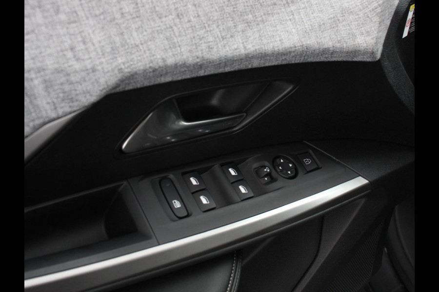 Peugeot 5008 1.2 Hybrid 145pk Automaat Allure 7p Navigatie Apple Carplay Android Auto Camera Climate control Dab Led Keyless start Lichtmetalen Velgen Parkeer sensoren