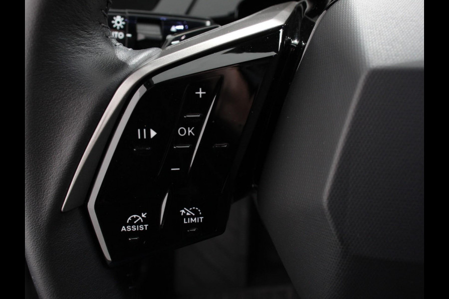 Peugeot 5008 1.2 Hybrid 145pk Automaat Allure 7p Navigatie Apple Carplay Android Auto Camera Climate control Dab Led Keyless start Lichtmetalen Velgen Parkeer sensoren