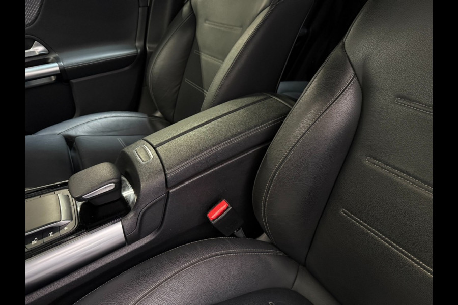 Mercedes-Benz GLA GLA 200 Leer/Trekhaak/20 inch/Mobiliteitsgarantie tot 4-2027 Premium-pakket/Parkeerpakket/new model