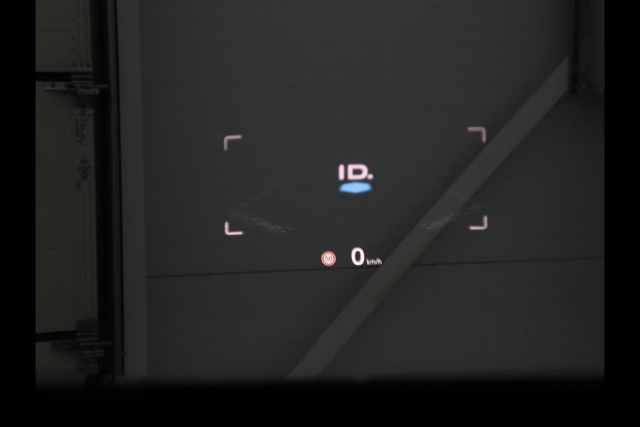 Volkswagen ID.4 First Max 77 kWh | SOH 91,7% | Memory | Panoramadak | Half leder | Head-up | Stoelverwarming | Adaptive cruise | Lane assist | Sfeerverlichting | Carplay | 360 camera | Elektrische achterklep