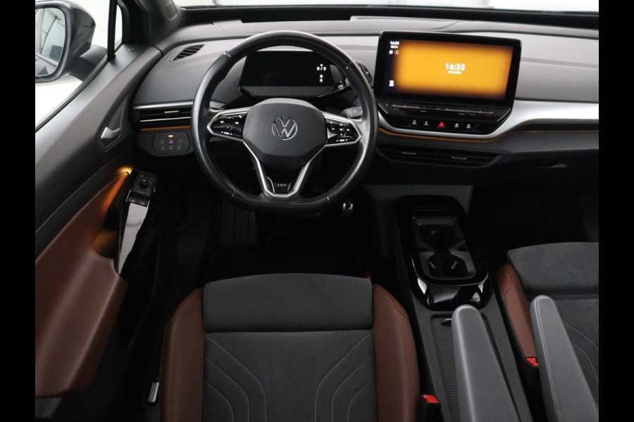 Volkswagen ID.4 First Max 77 kWh | SOH 91,7% | Memory | Panoramadak | Half leder | Head-up | Stoelverwarming | Adaptive cruise | Lane assist | Sfeerverlichting | Carplay | 360 camera | Elektrische achterklep