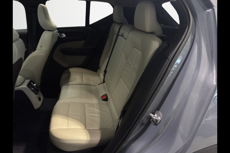 Volvo XC40 T4 Aut. Plug-in Hybrid Ultimate Bright ACC 360Camera Panoramadak 211pk