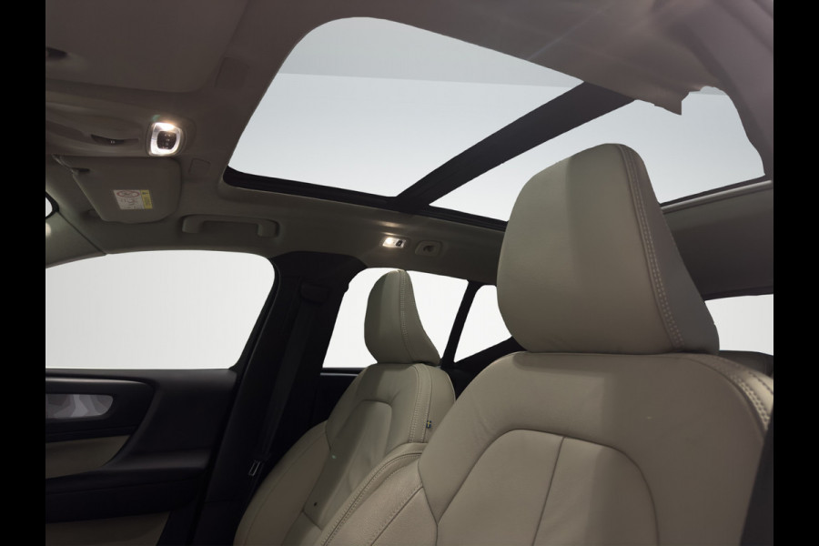 Volvo XC40 T4 Aut. Plug-in Hybrid Ultimate Bright ACC 360Camera Panoramadak 211pk