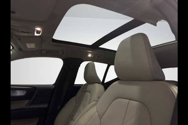 Volvo XC40 T4 Aut. Plug-in Hybrid Ultimate Bright ACC 360Camera Panoramadak 211pk