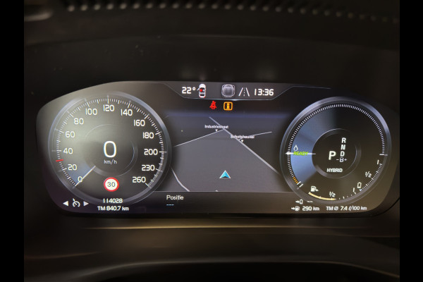Volvo XC40 T4 Aut. Plug-in Hybrid R-Design Parkassist Keyless 211pk