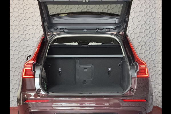 Volvo XC60 2.0 T8 455PK AWD PLUS DARK NIEUWE AUTO HARMAN KARDON 360.CAM STOEL/STUUR VERW LEER