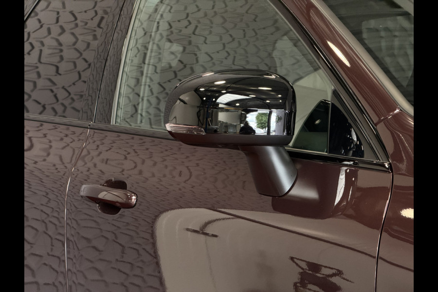 Volvo XC60 2.0 T8 455PK AWD PLUS DARK NIEUWE AUTO HARMAN KARDON 360.CAM STOEL/STUUR VERW LEER