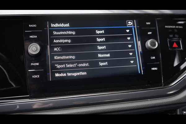 Volkswagen Polo 1.5 TSI R-Line AUTOMAAT|ACC|CAMERA|CARPLAY|DAB|FULL LED|KEYLESS|NAVIGATIE|MODE|PANORAMA|VIRTUEEL