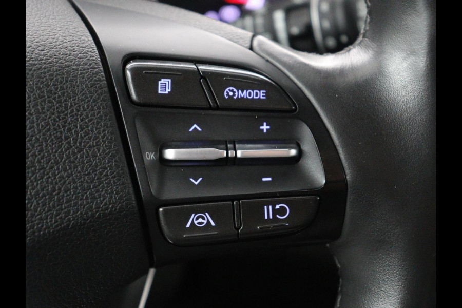 Hyundai i30 Wagon 1.5 T-GDi MHEV Premium | Leder | Stuur/stoel verwarming | Stoel ventilatie | Cruise control | Lane assist | Camera | Park assist | Climate control | Trekhaak