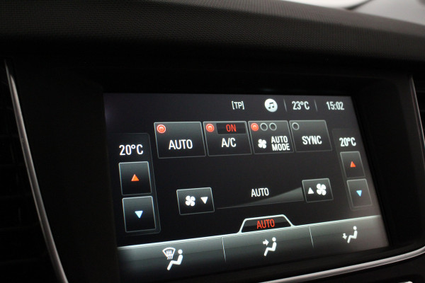 Opel Crossland 1.2 Turbo Elegance > Automaat/All season banden/Goed onderhouden