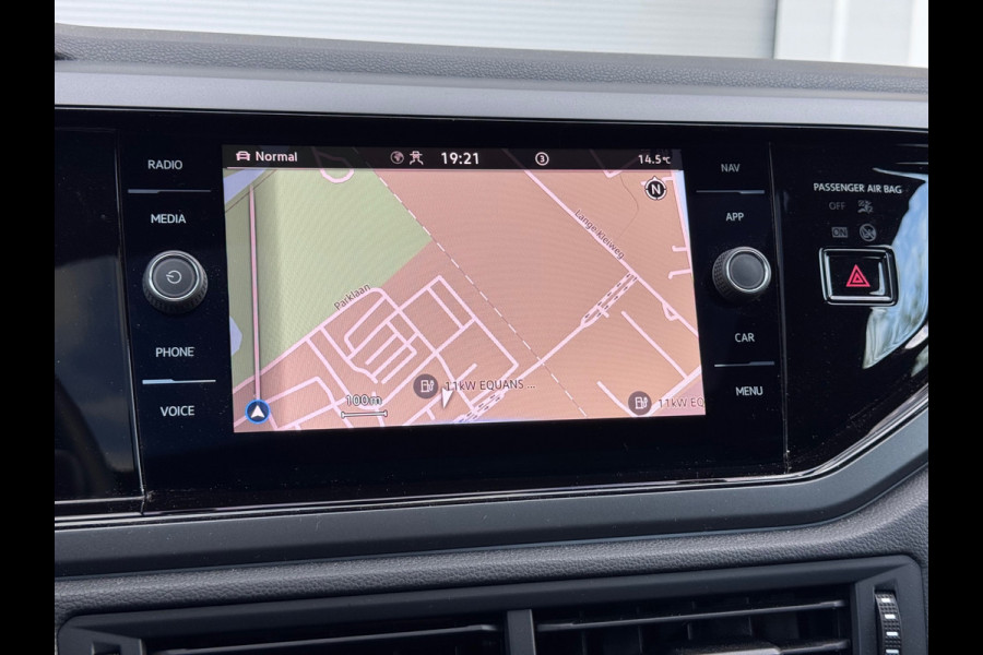 Volkswagen Taigo 1.5 TSI 3x R-Line Pano/Camera/AppleCarPlay