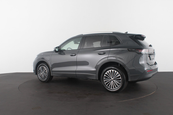 Volkswagen Tiguan 1.5 TSI eHybrid Life Edition (nieuw) Dolphin Gray/18inch/IQ/Design-pakket/Winterpakket Plus...