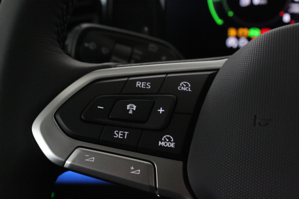 Volkswagen Tiguan 1.5 TSI eHybrid Life Edition (nieuw) Dolphin Gray/18inch/IQ/Design-pakket/Winterpakket Plus...