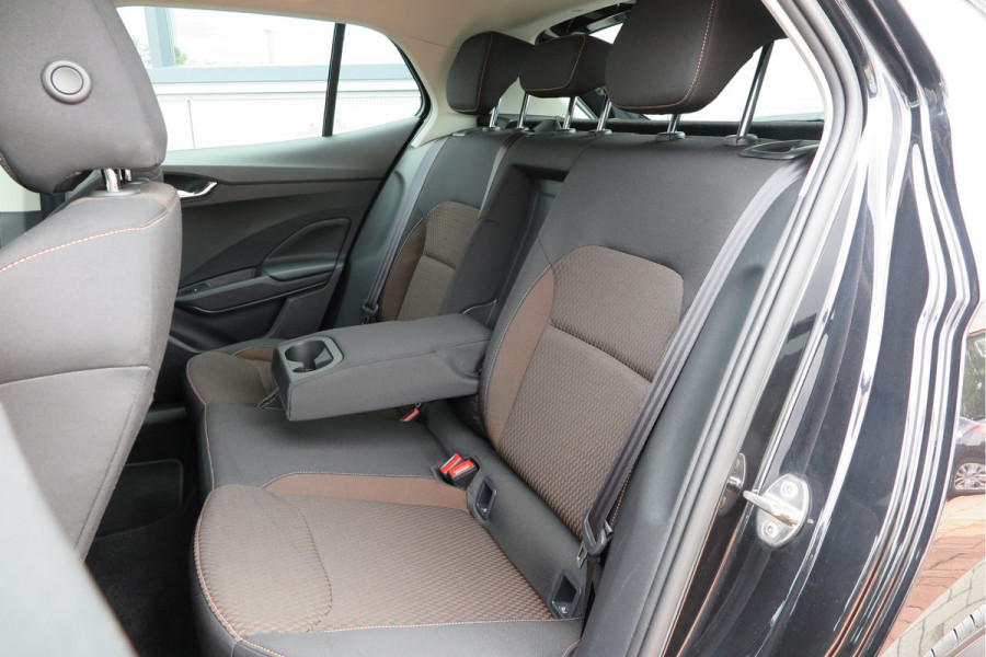 Škoda Fabia 1.0 TSI 81kw 110pk DSG Business Edition Virtual cockpit,DAB+ , PDC, Navi via Carplay , LMV ,Led, Nieuwe APK