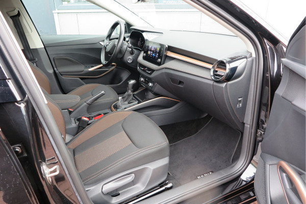 Škoda Fabia 1.0 TSI 81kw 110pk DSG Business Edition Virtual cockpit,DAB+ , PDC, Navi via Carplay , LMV ,Led, Nieuwe APK